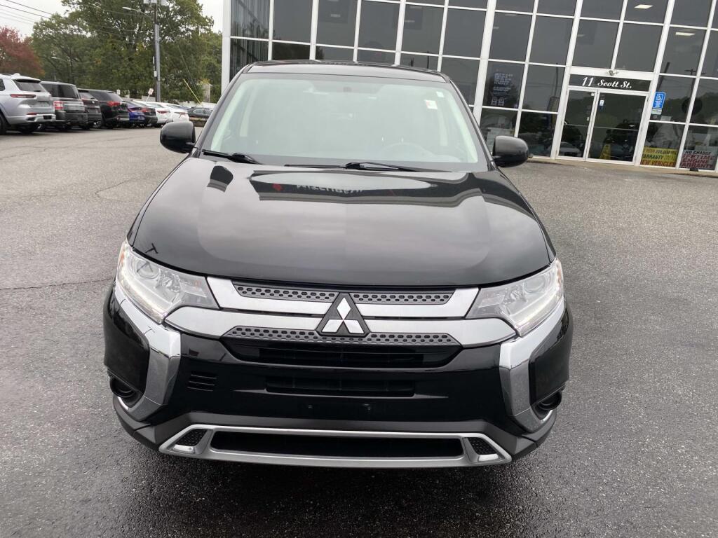 used 2020 Mitsubishi Outlander car, priced at $17,999
