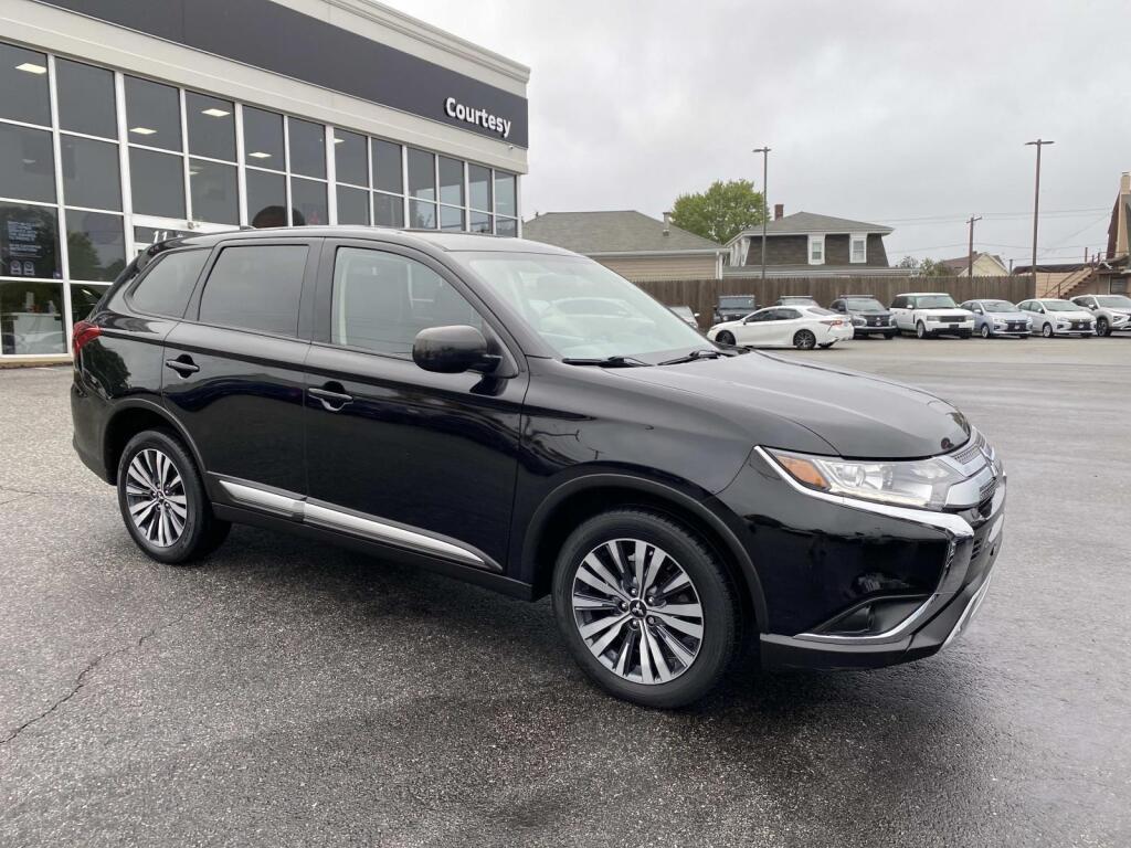 used 2020 Mitsubishi Outlander car, priced at $17,999