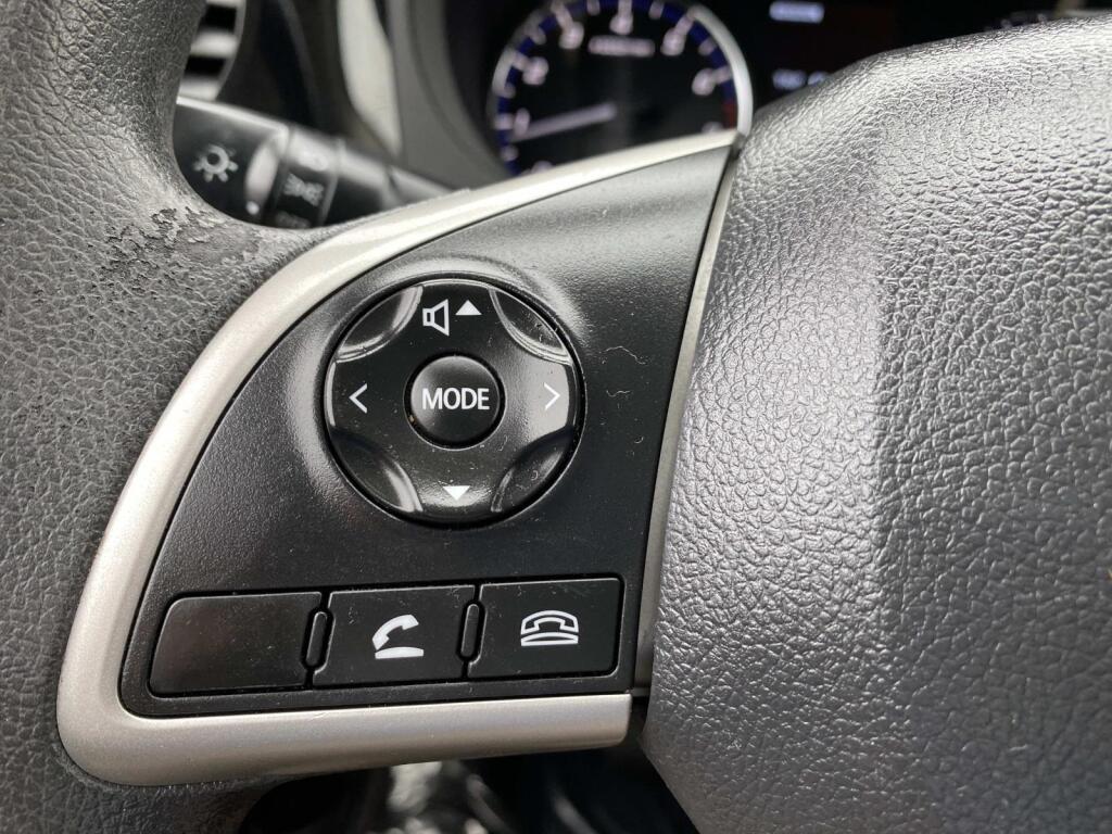 used 2020 Mitsubishi Outlander car, priced at $17,999