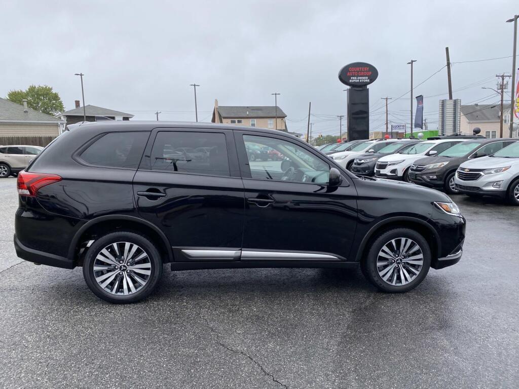 used 2020 Mitsubishi Outlander car, priced at $17,999