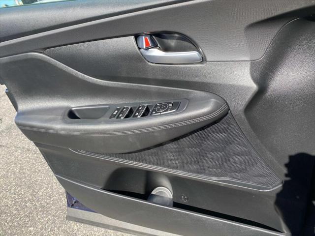 used 2022 Hyundai Santa Fe car, priced at $24,999