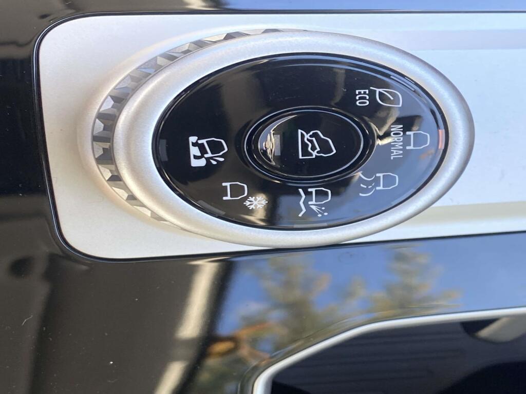 new 2025 Mitsubishi Outlander car, priced at $38,900