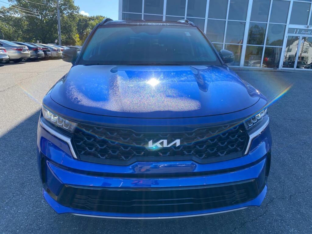 used 2022 Kia Sorento car, priced at $29,999