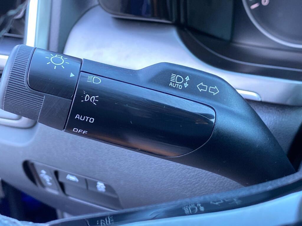 used 2022 Kia Sorento car, priced at $29,999