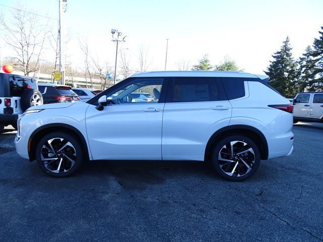 new 2024 Mitsubishi Outlander car, priced at $38,742