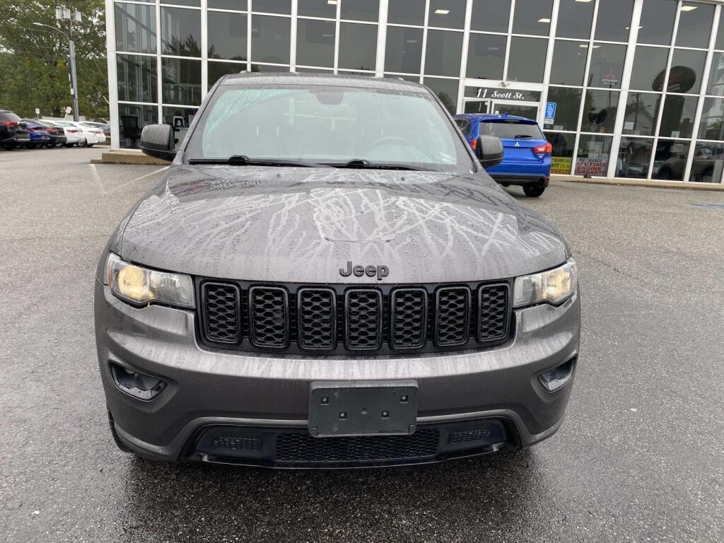 used 2017 Jeep Grand Cherokee car, priced at $18,999