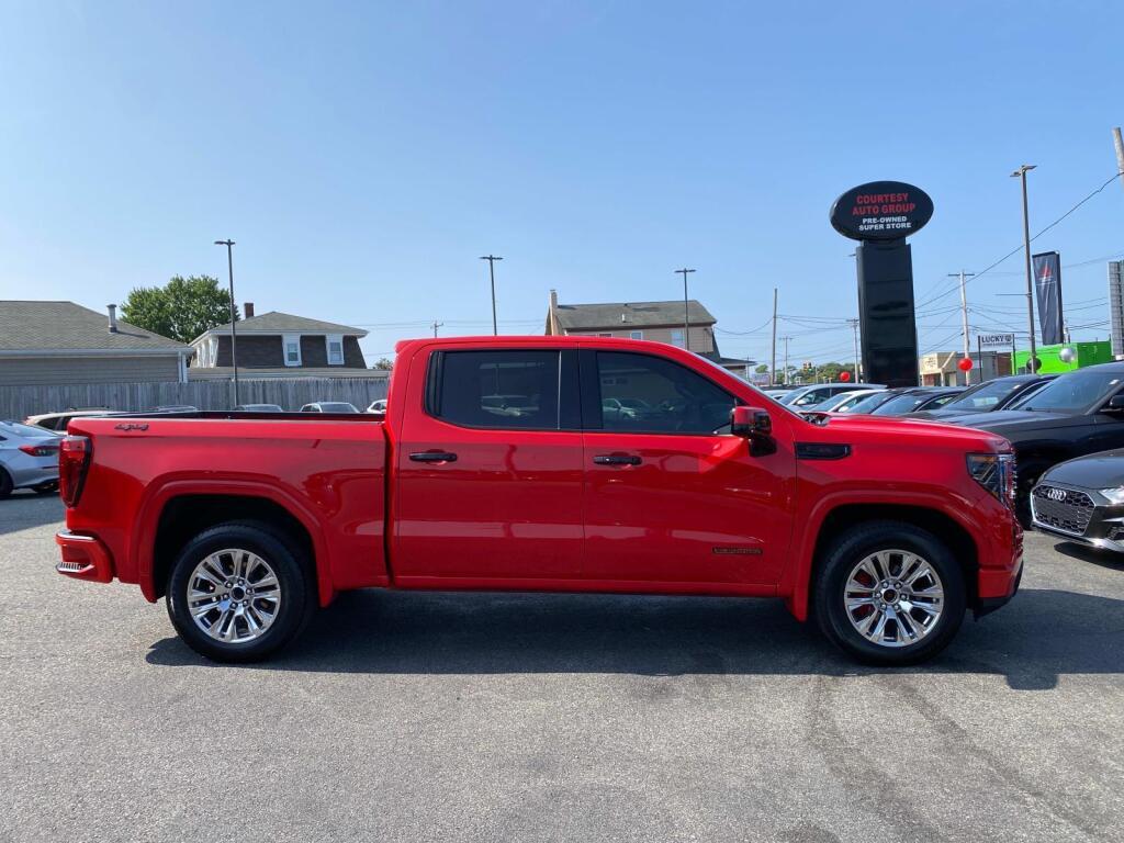 used 2022 GMC Sierra 1500 car, priced at $39,999