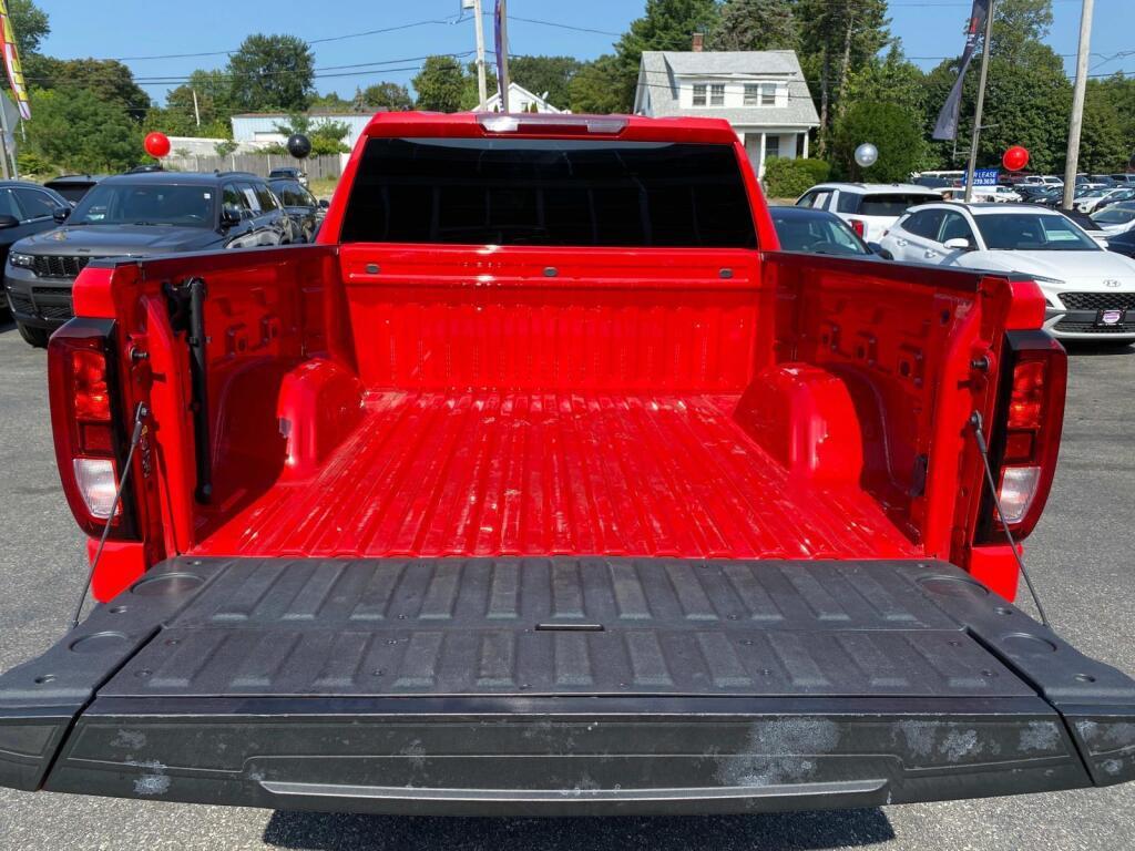 used 2022 GMC Sierra 1500 car, priced at $39,999