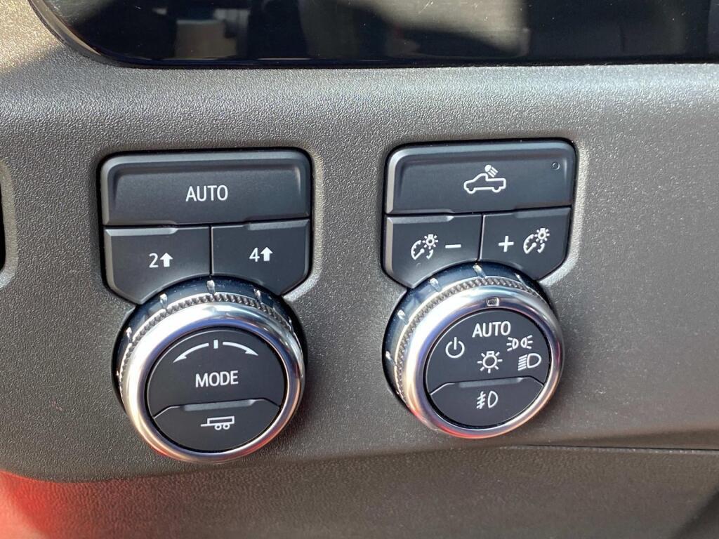 used 2022 GMC Sierra 1500 car, priced at $39,999