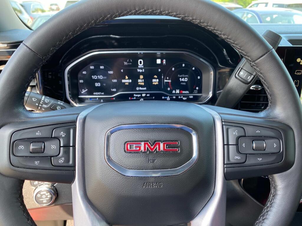 used 2022 GMC Sierra 1500 car, priced at $39,999
