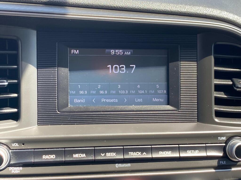 used 2020 Hyundai Elantra car, priced at $12,777