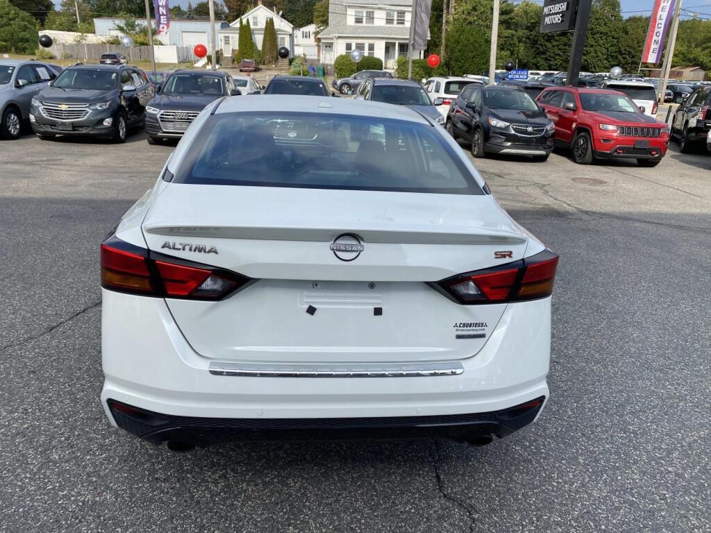 used 2023 Nissan Altima car, priced at $20,999