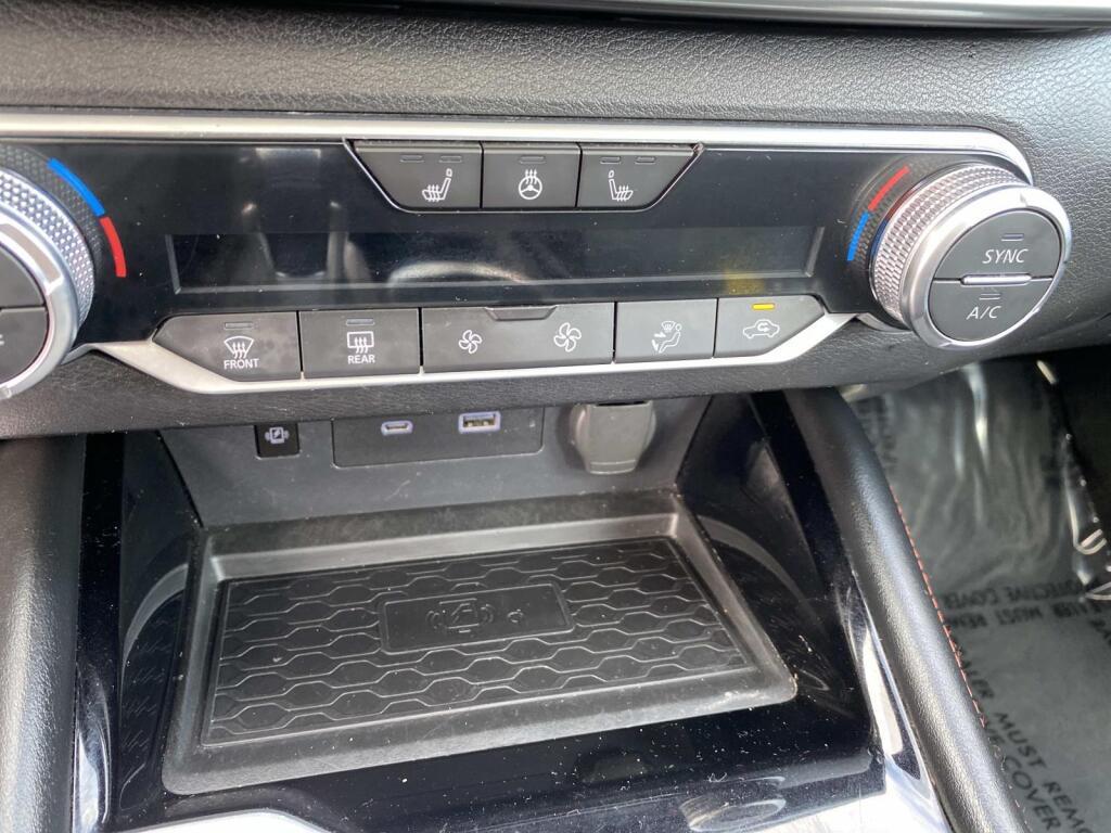 used 2023 Nissan Altima car, priced at $20,999