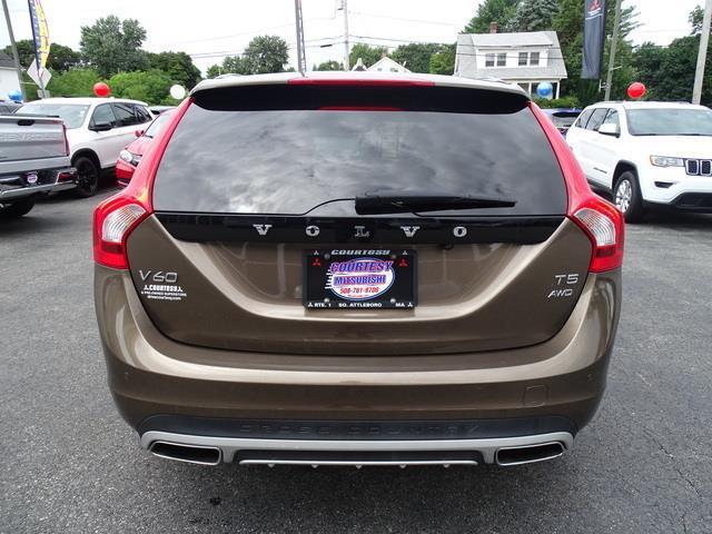 used 2017 Volvo V60 Cross Country car, priced at $14,776