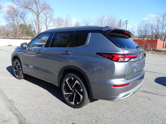 new 2024 Mitsubishi Outlander car, priced at $37,970