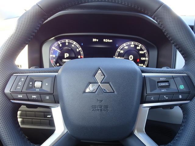 new 2024 Mitsubishi Outlander car, priced at $37,970