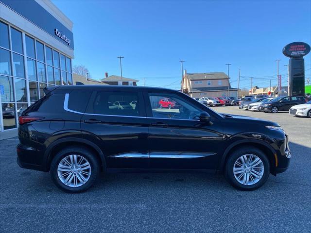 used 2022 Mitsubishi Outlander car, priced at $23,999