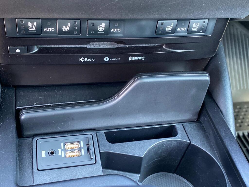 used 2019 Lexus ES 350 car, priced at $28,777