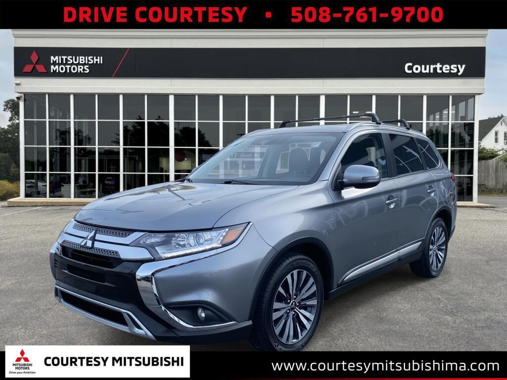 used 2020 Mitsubishi Outlander car, priced at $15,999