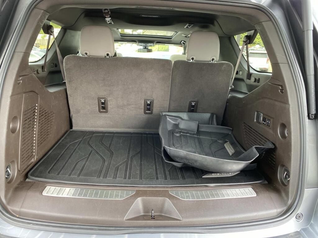 used 2021 Chevrolet Suburban car, priced at $41,999