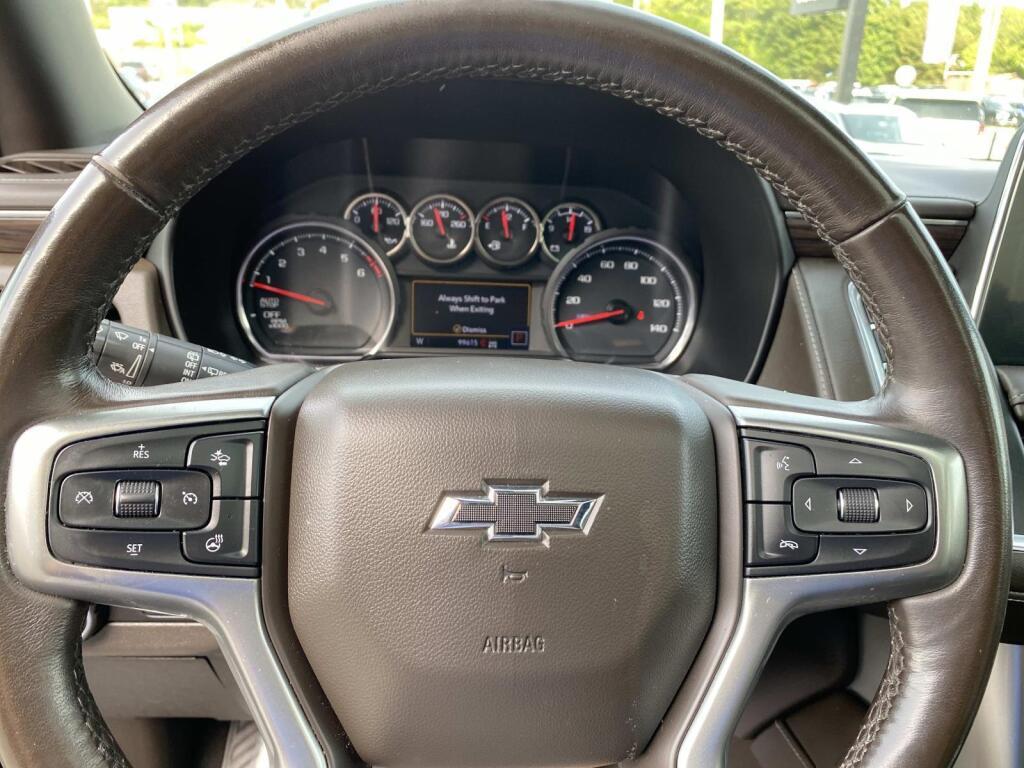 used 2021 Chevrolet Suburban car, priced at $41,999