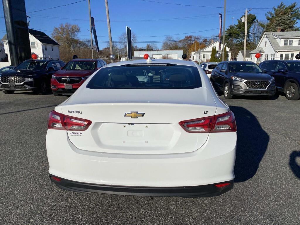 used 2021 Chevrolet Malibu car, priced at $15,999