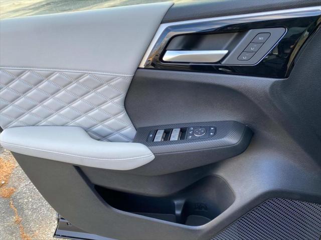 new 2025 Mitsubishi Outlander PHEV car, priced at $50,025