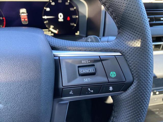 new 2025 Mitsubishi Outlander car, priced at $40,365