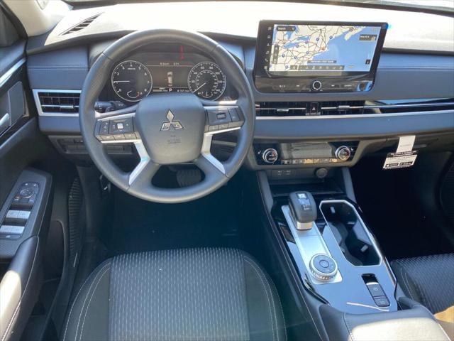 new 2025 Mitsubishi Outlander car, priced at $34,440