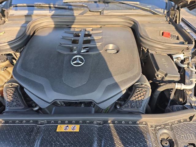 used 2020 Mercedes-Benz GLE 580 car, priced at $45,995