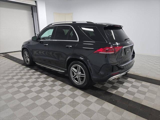 used 2020 Mercedes-Benz GLE 580 car, priced at $45,995