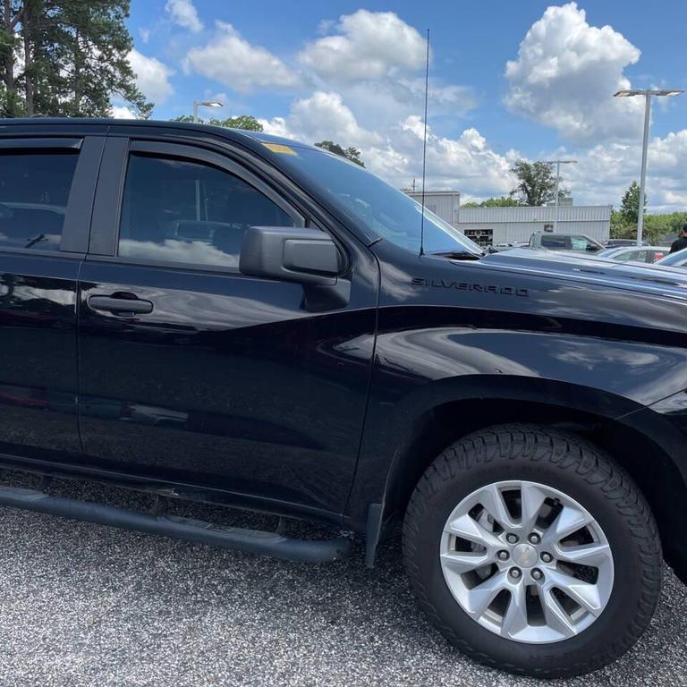 used 2021 Chevrolet Silverado 1500 car, priced at $22,395