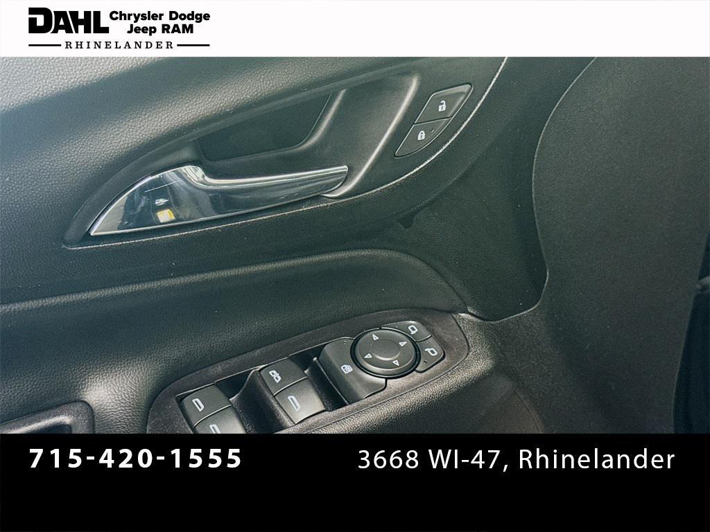 used 2018 Chevrolet Equinox car, priced at $12,900