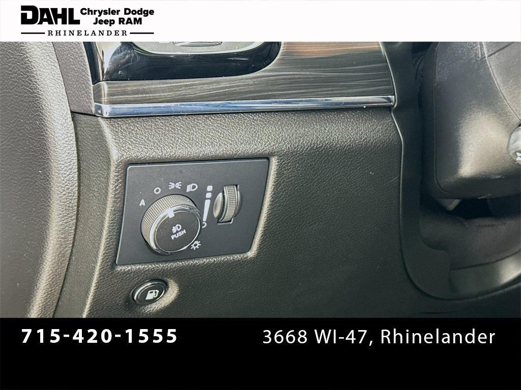 used 2021 Jeep Grand Cherokee car, priced at $25,600