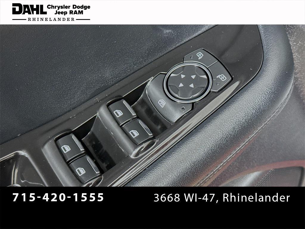 used 2019 Ford Edge car, priced at $15,900