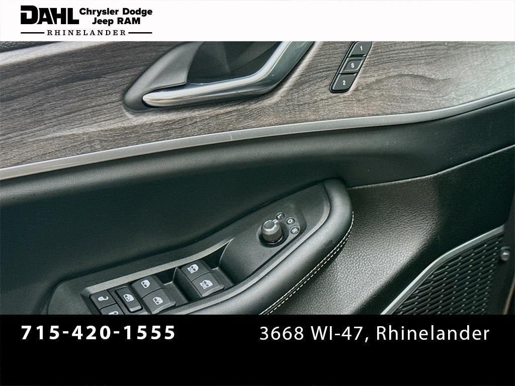 used 2025 Jeep Grand Cherokee 4xe car, priced at $44,500