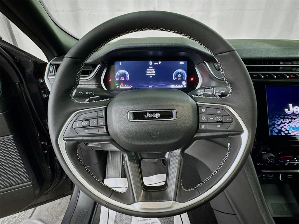 new 2025 Jeep Grand Cherokee L car, priced at $46,086