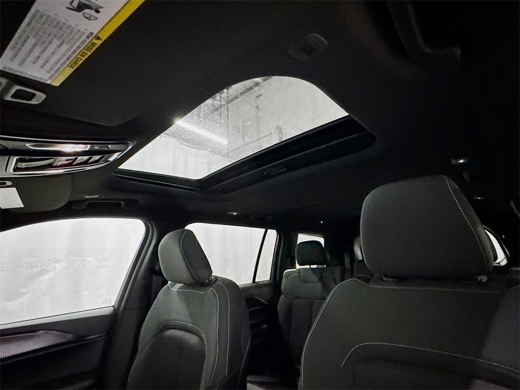 new 2025 Jeep Grand Cherokee L car, priced at $46,086