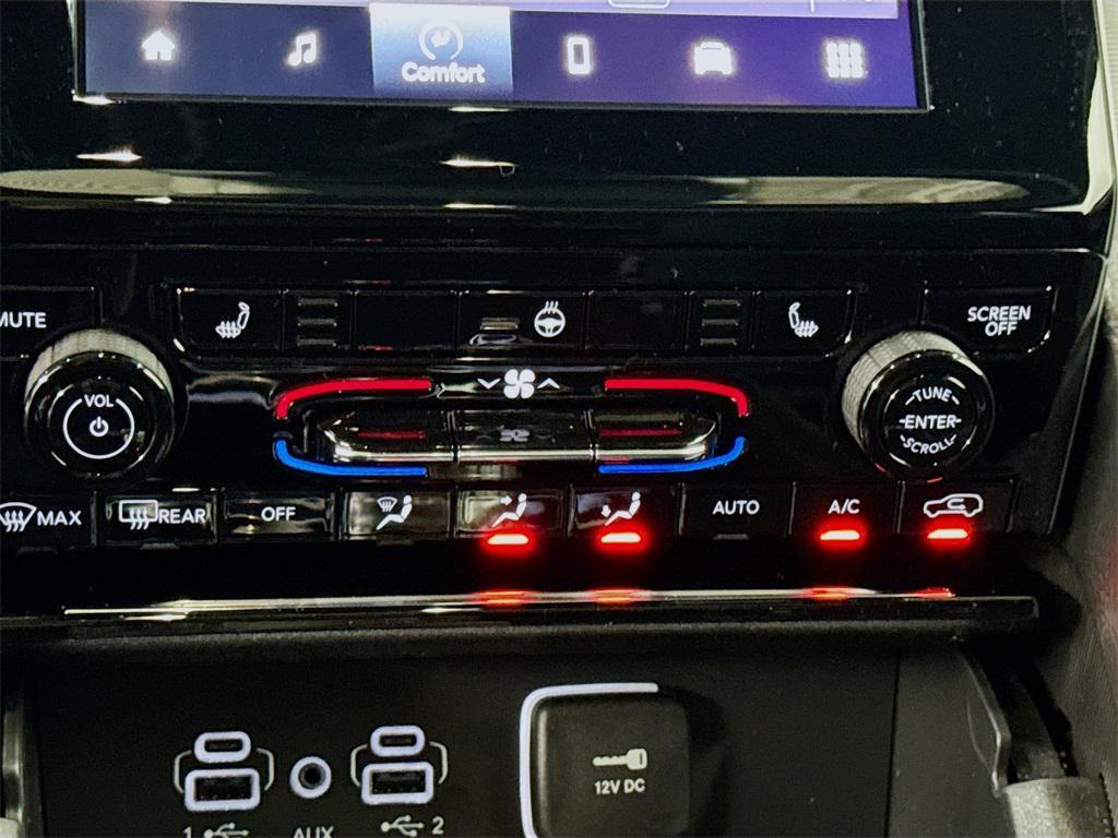 new 2025 Jeep Grand Cherokee L car, priced at $46,086