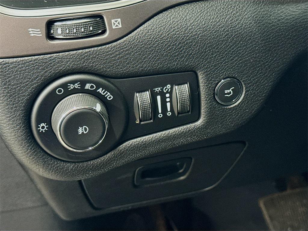 used 2022 Jeep Cherokee car, priced at $24,000