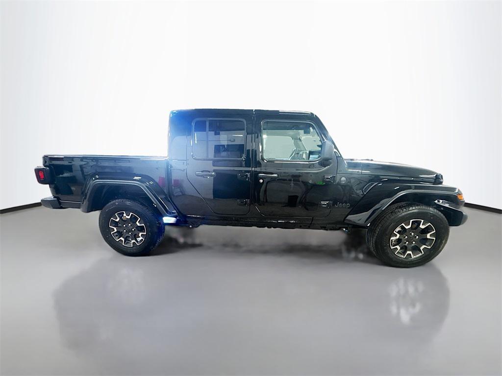 new 2025 Jeep Gladiator car, priced at $49,775