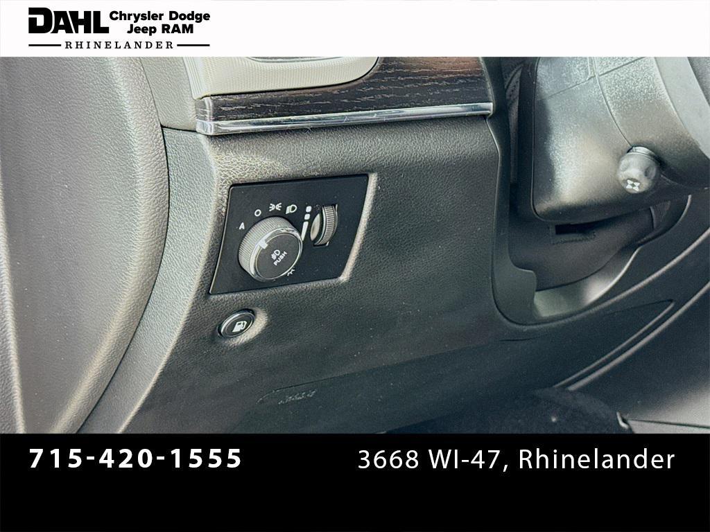 used 2021 Jeep Grand Cherokee car, priced at $27,800