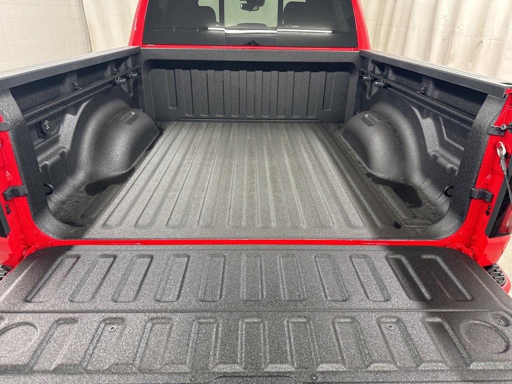 new 2025 Ram 1500 car, priced at $52,326