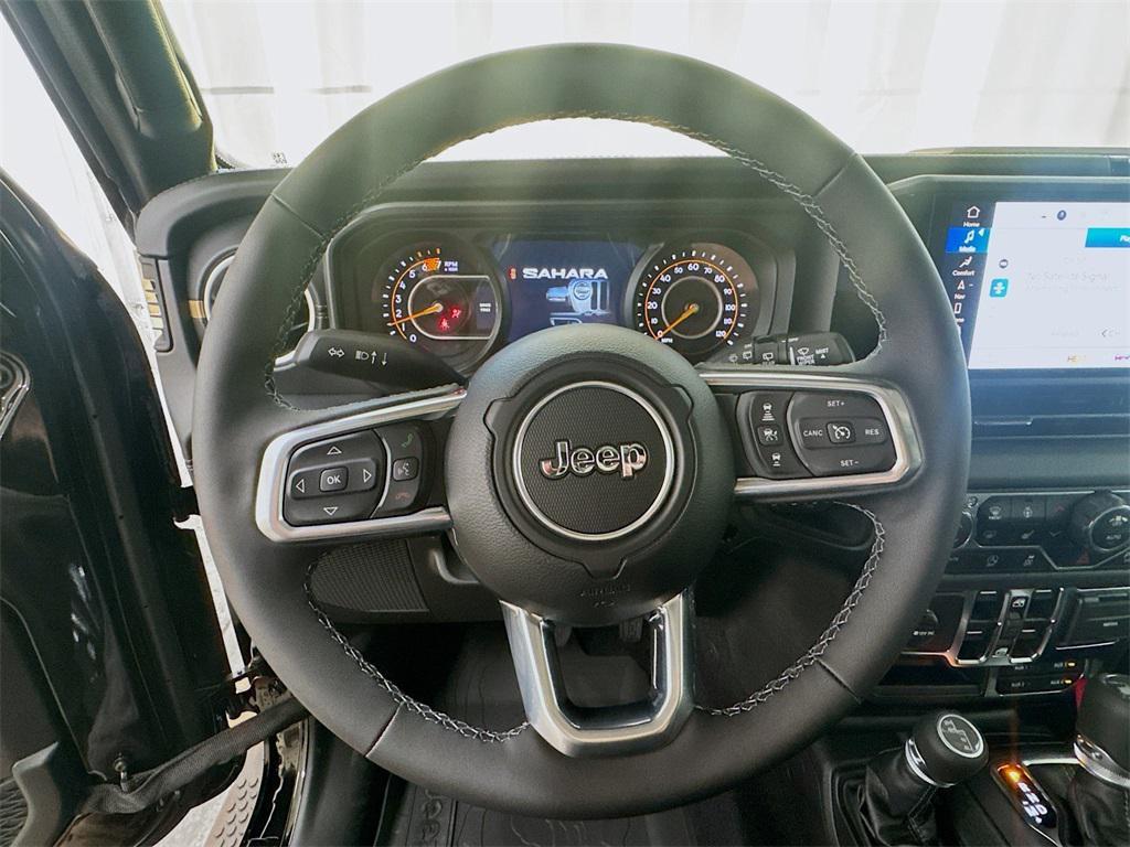 new 2025 Jeep Wrangler car, priced at $58,405