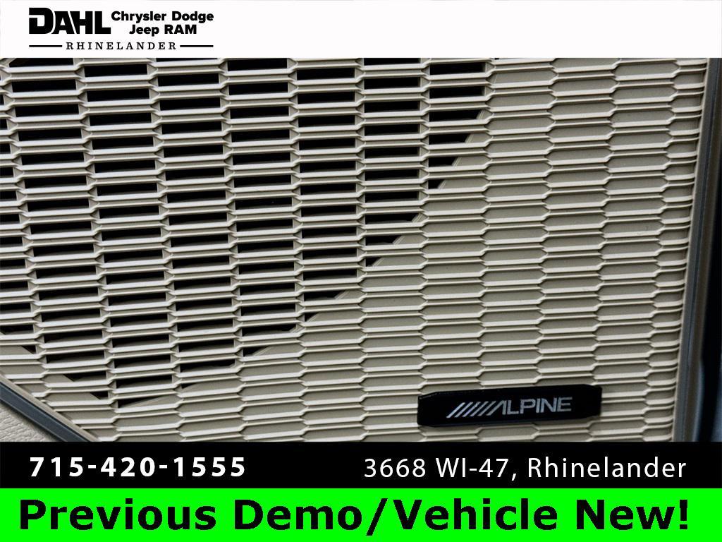 new 2025 Jeep Grand Cherokee L car, priced at $53,000