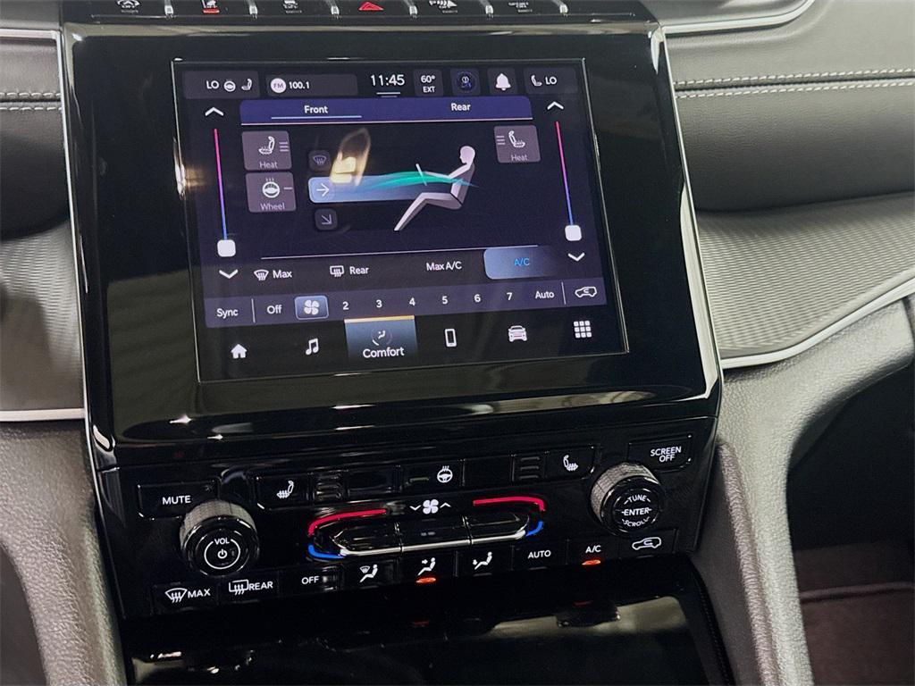 new 2025 Jeep Grand Cherokee L car, priced at $47,938