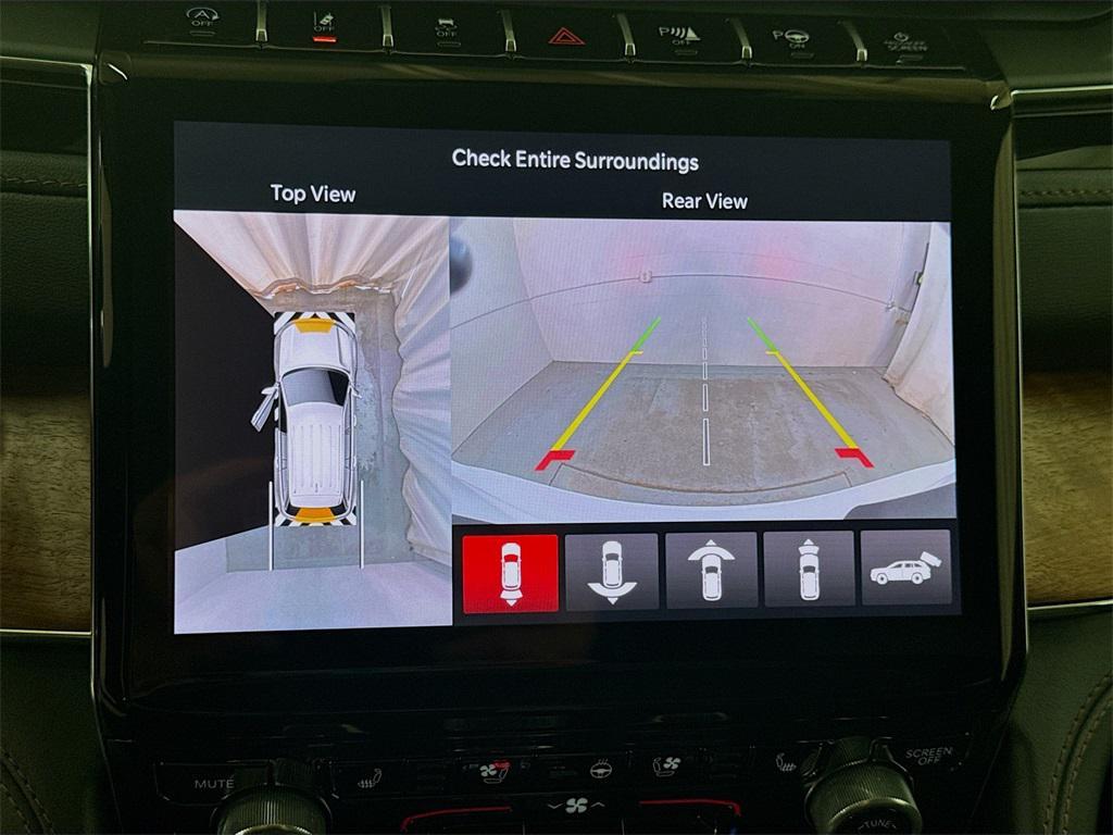 new 2025 Jeep Grand Cherokee L car, priced at $64,900