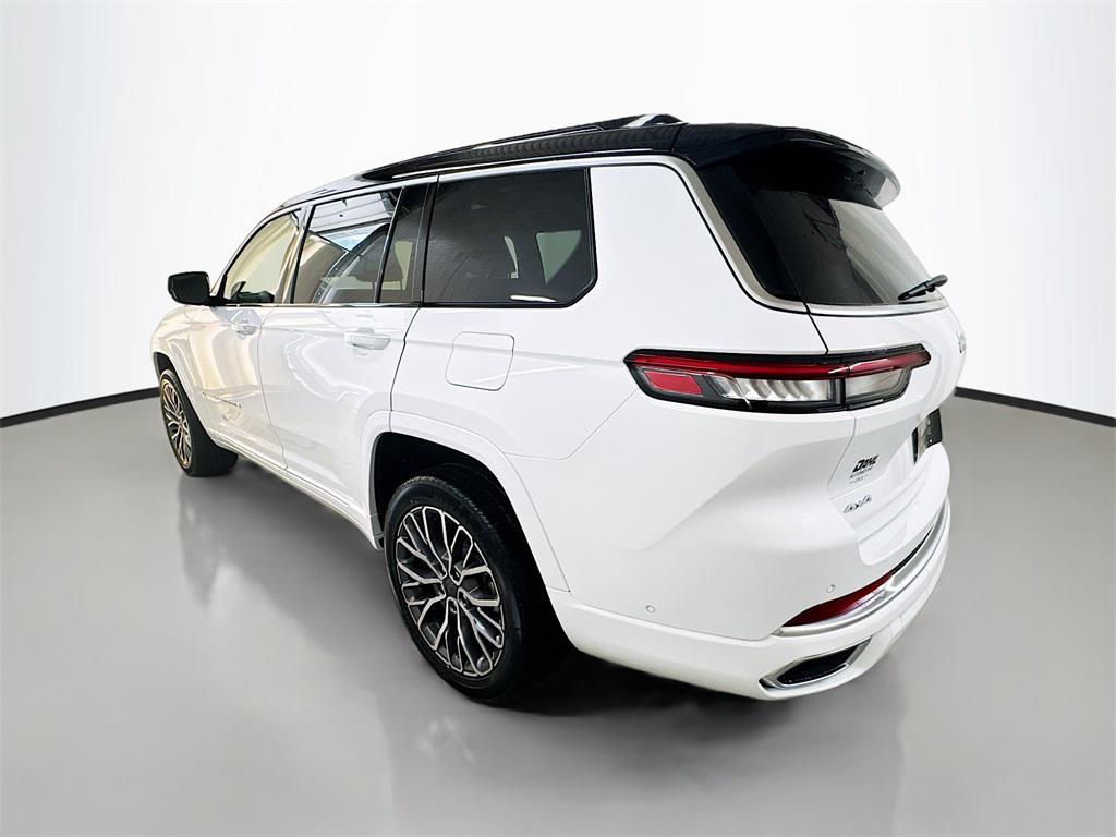 new 2025 Jeep Grand Cherokee L car, priced at $64,900