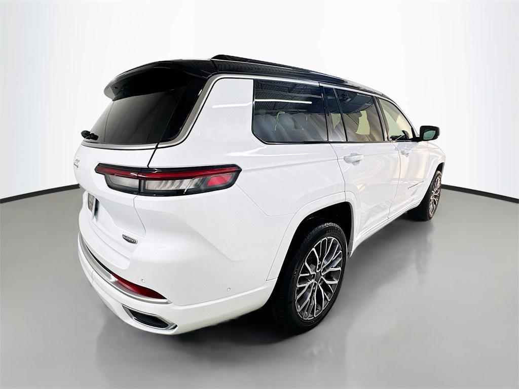 new 2025 Jeep Grand Cherokee L car, priced at $64,900