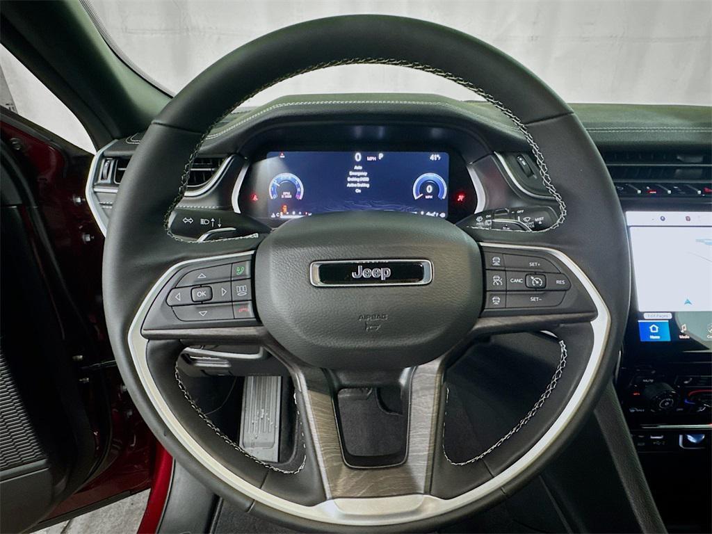 new 2025 Jeep Grand Cherokee L car, priced at $49,097